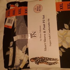 Short Sleeve Pajama Set